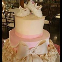 baby shower shoe cake
